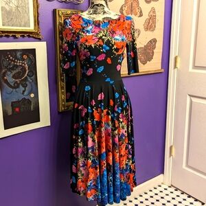 Black Floral Quarter Sleeve Dress